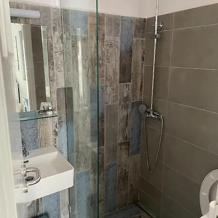 Vrahos 3*