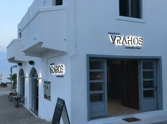 酒店 Vrahos